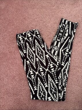 Black & White Geometric Print Women's Leggings size small